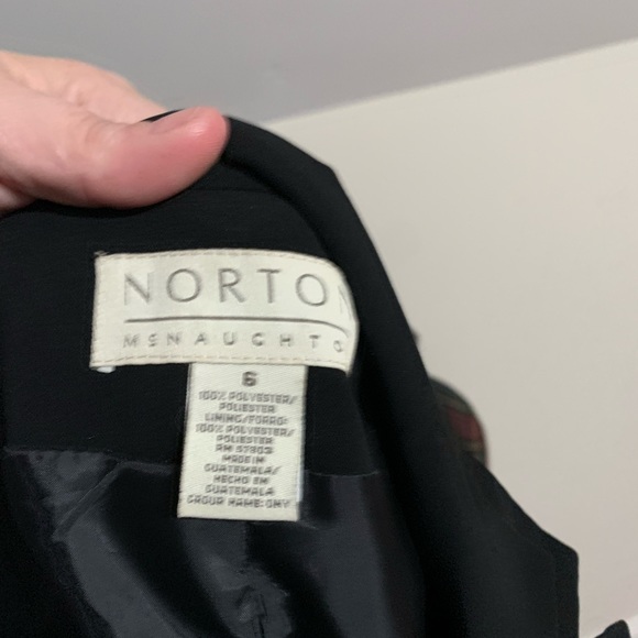 Size 6 Norto - Picture 2 of 3